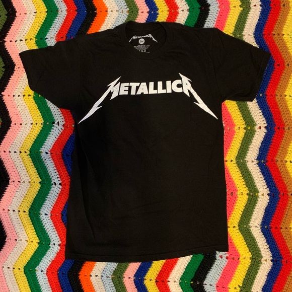 Tops - Metallica Tee Small